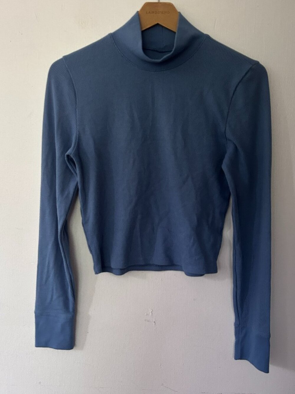 American Eagle Mock Neck Crop Top Large Blue Waffle‎ Knit Fitted